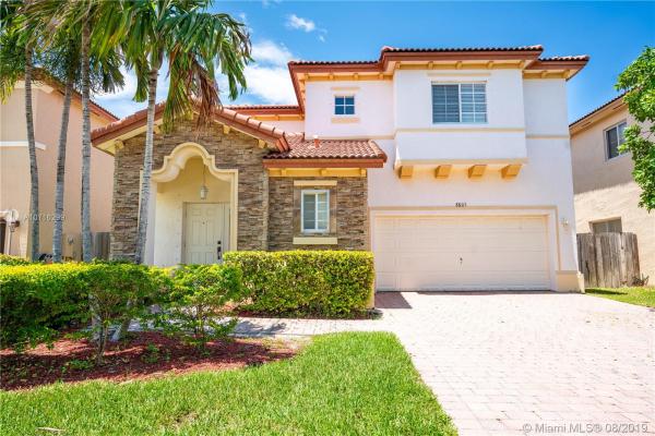 The Reserve At Isles Of Bayshore, 8805 SW 221 Ter #, Cutler Bay, Florida 33190, image 2