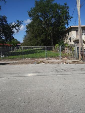 Rockmoor Park, 119 NW 61st St, Miami, Florida 33127, image 2