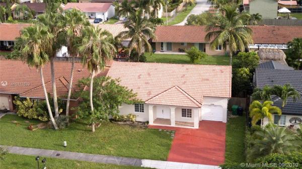 Majestic Estates, 15316 SW 178th Ter, Richmond West, Florida 33187, image 2