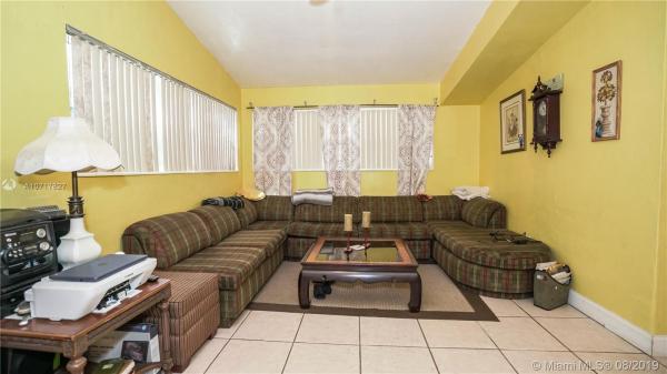 Heritage Estates, 6660 Mckinley St, Hollywood, Florida 33024, image 2
