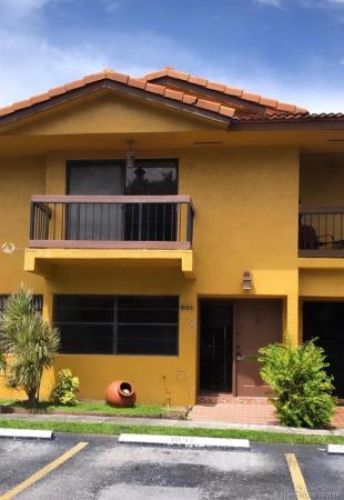 Patio Grande Townhomes, 10936 NW 7th St #1002, Fountainebleau, Florida 33172, image 2