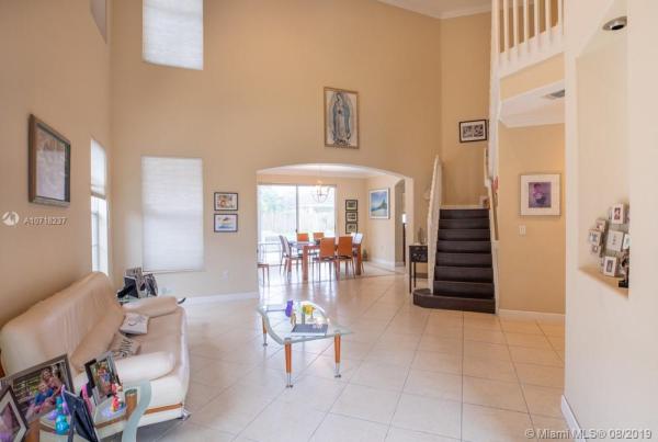 14602 SW 10th St, Unincorporated Dade County, Florida 33184, image 2