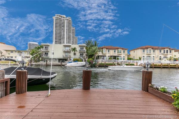 Lago Verde Villas, 3853 NE 170th St #B10, North Miami Beach, Florida 33160, image 2