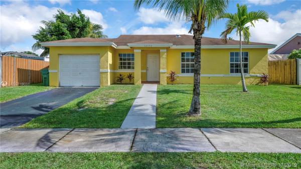 12773 SW 266th Ter, Unincorporated Dade County, Florida 33032, image 2