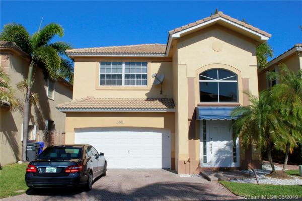 San Marino Village, 1221 Hayes St, Hollywood, Florida 33019, image 2