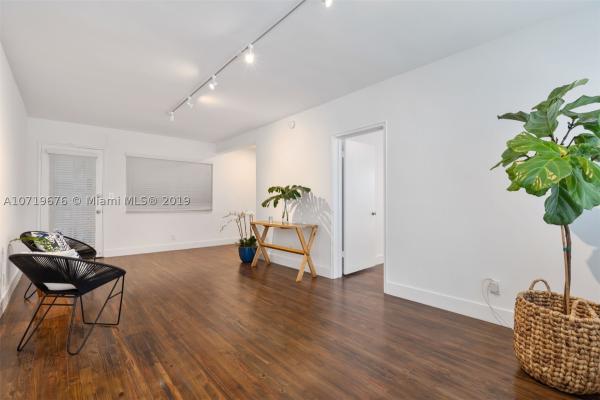 Mansfield Park, 1925 Washington Ave #9, Miami Beach, Florida 33139, image 3