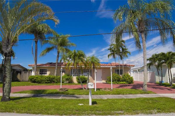 Palm Springs North Residential, 17520 NW 82nd Ct, Palm Springs North, Florida 33015, image 2