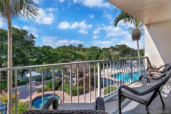 Kings Creek South, 7755 SW 86th St #C-301, Kendall, Florida 33143, image 2