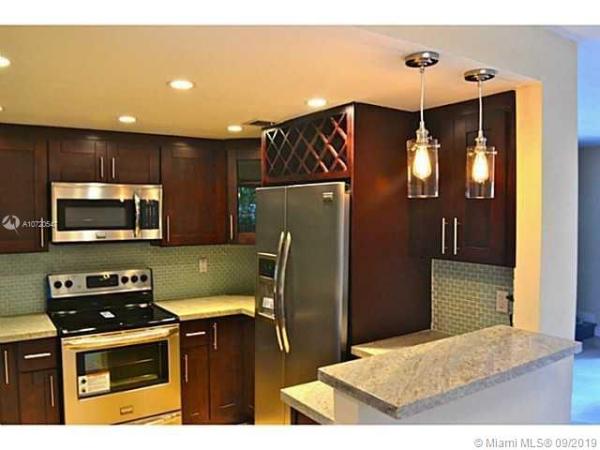 Stirrup Grove, 3422 Franklin Ave 0, Miami, Florida 33133, image 2