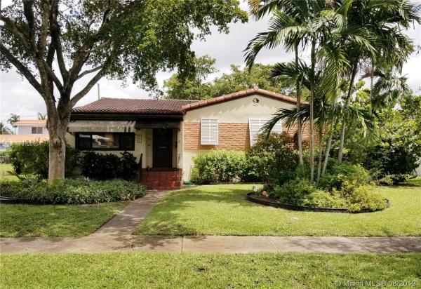 Spring View, 961 Falcon Ave, Miami Springs, Florida 33166, image 2