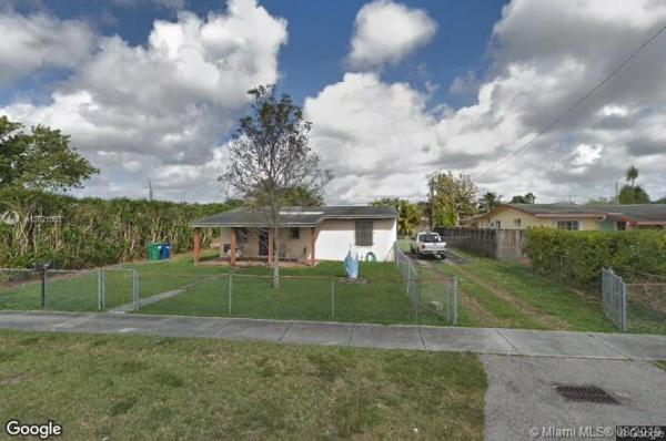 Tropical Estates, 9945 SW 54th St, Olympia Heights, Florida 33165, image 2