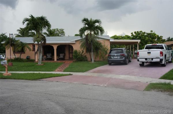 Kingswood Manor, 29914 SW 150th Ct, Leisure City, Florida 33033, image 2