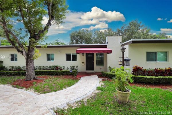 Estonia, 5495 SW 68th Ave, Glenvar Heights, Florida 33155, image 2