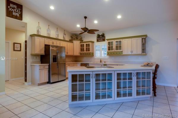 Farmwald Estates, 27900 SW 161st Ave, Redland, Florida 33031, image 2