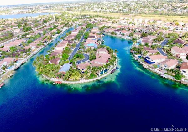 The Point, 13209 SW 146th St, Three Lakes, Florida 33186, image 2