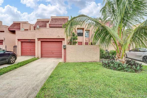 Wimbledon, 1765 NW 56th Ter #5, Lauderhill, Florida 33313, image 2
