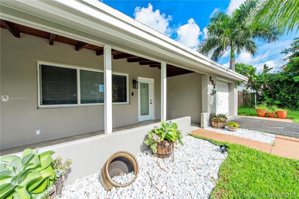 Hollywood Little Ranches, 804 N 29th Ave, Hollywood, Florida 33020, image 2