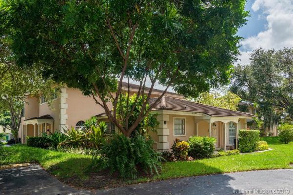 Camino Circle, 7930 Camino Cir #A7, Glenvar Heights, Florida 33143, image 2