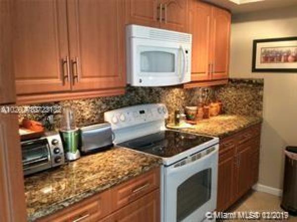 Spinnaker Bay, 21085 NE 34th Ave #106-1, Aventura, Florida 33180, image 2