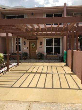 Treelane, 6340 SW 139th Ct, Kendale Lakes, Florida 33183, image 2