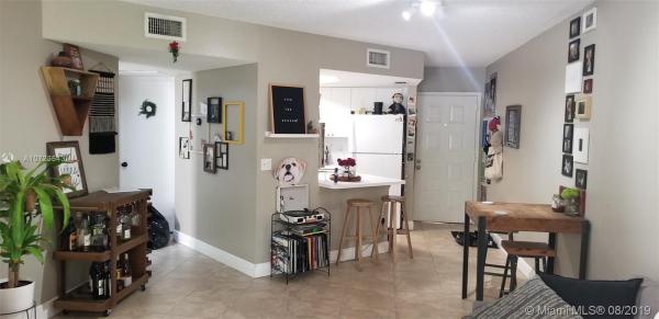 Las Vistas At Doral, 8343 Lake Dr #202, Doral, Florida 33166, image 2