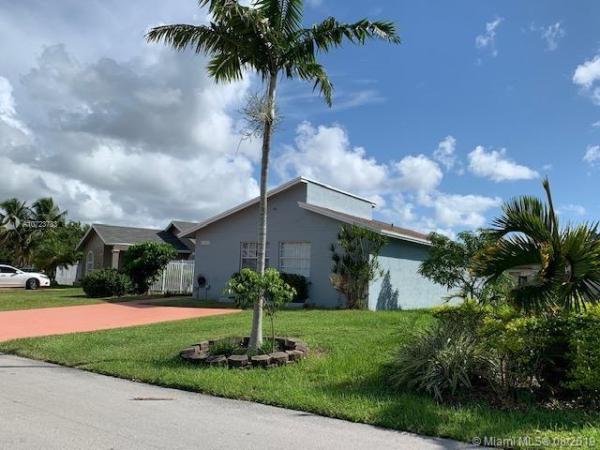 Sunny Gardens Estates, 15435 SW 112th Pl, Palmetto Estates, Florida 33157, image 2