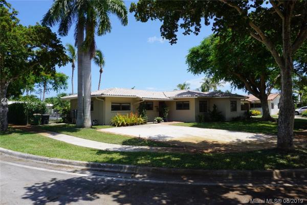 Venetian Keystone Point, 12937 BANYAN RD, North Miami, Florida 33181, image 2