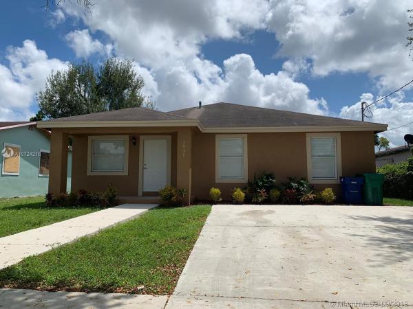 Fern Park, 3032 NW 67th St, Gladeview, Florida 33147, image 2