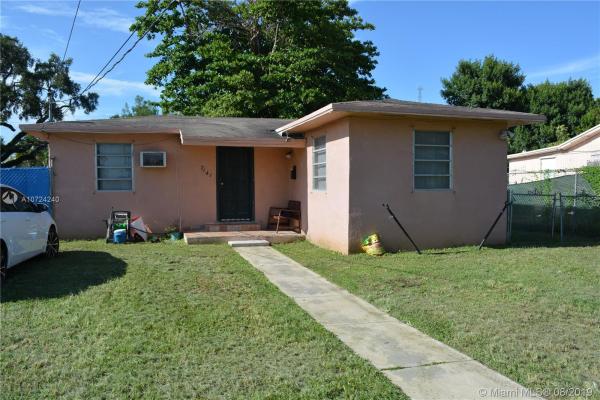 7141 SW 42nd St, Glenvar Heights, Florida 33155, image 2