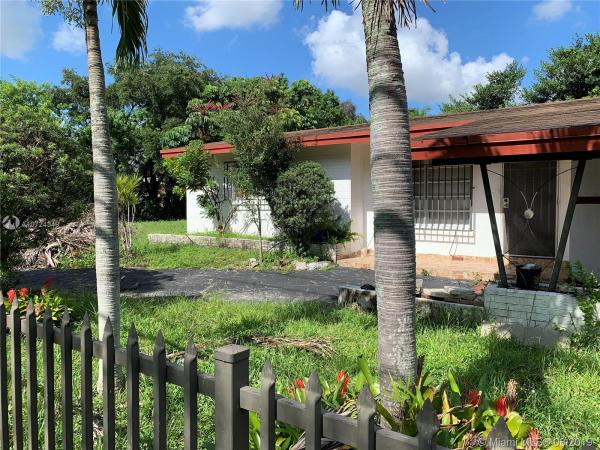 Oleta Terrace, North Miami Beach, Florida 33162, image 2