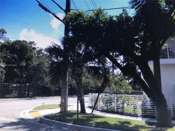 Carters, 3463 Day Ave, Miami, Florida 33133, image 2