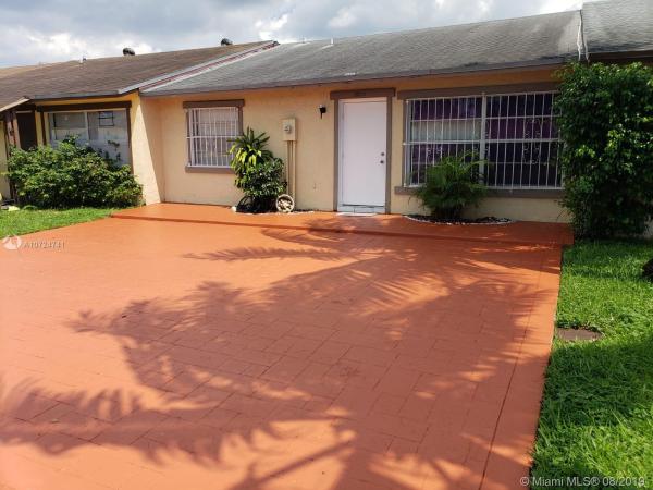 Del Prado Gardens, 18013 NW 41st Pl #18013, Miami Gardens, Florida 33055, image 2