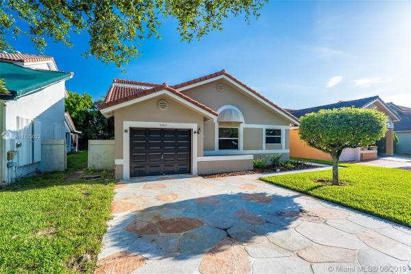Monterrey, 5463 NW 189th St, Miami Gardens, Florida 33055, image 2