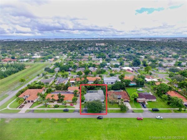 Florida Fruit Land Company, 940 Quail Ave, Miami Springs, Florida 33166, image 2