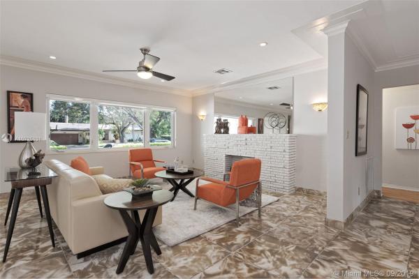 Bay Lure, 1200 NE 92nd St, Miami Shores, Florida 33138, image 2