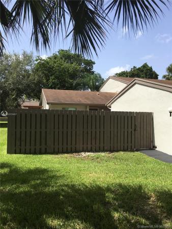 Sabal Chase, 10545 SW 113th Pl, Kendall, Florida 33176, image 2