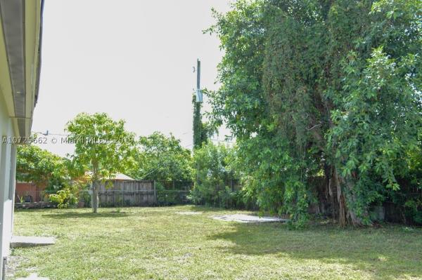 Elson Manors, West Little River, Florida 33147, image 3