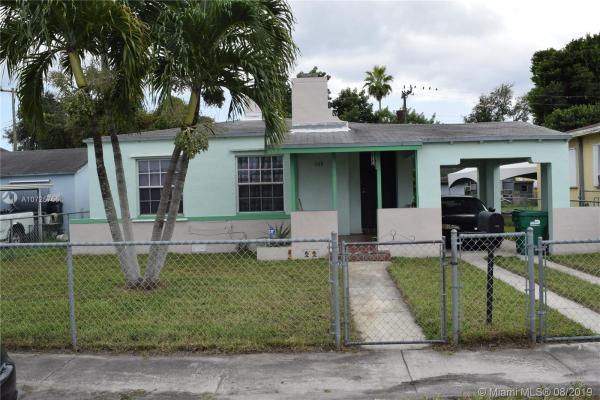 Stephens Manor, 768 NW 78th St, Gladeview, Florida 33150, image 2
