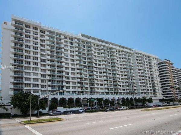 The Pavilion, 5601 Collins Ave #PH-4, Miami Beach, Florida 33140, image 2