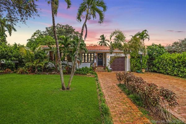 Country Club Estates, 168 South Dr, Miami Springs, Florida 33166, image 2