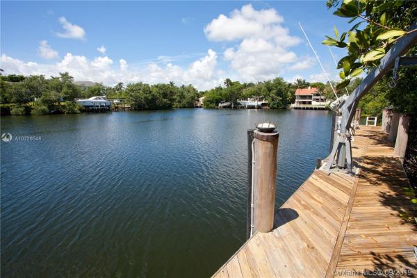 Cocoplum, 7270 W Lago Dr, Coral Gables, Florida 33143, image 2