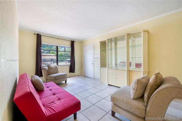 South Miami Villas, 6116 SW 62nd Ter #4, South Miami, Florida 33143, image 2