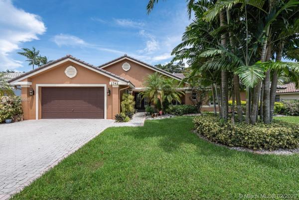 Ridgeview Lake Estates, 1742 SW 103rd Ln, Davie, Florida 33324, image 2
