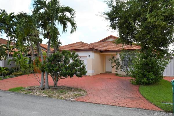 Marbella Park, 19836 NW 86th Ct, Hialeah, Florida 33015, image 2
