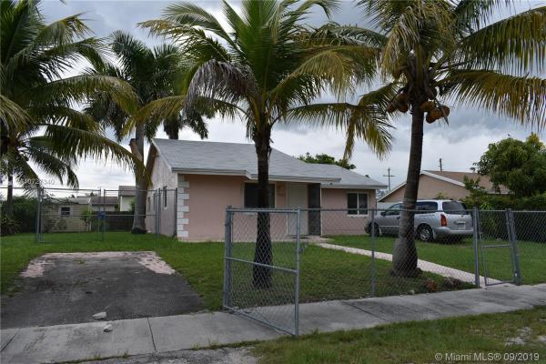 Pinar Del Rio, 15923 SW 304th Ter, Leisure City, Florida 33033, image 2