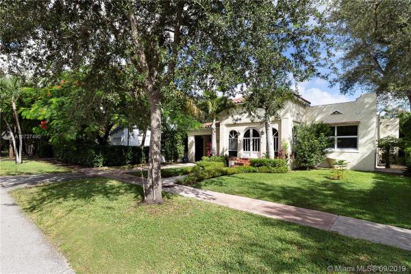 Granada, 423 Aragon Ave, Coral Gables, Florida 33134, image 2