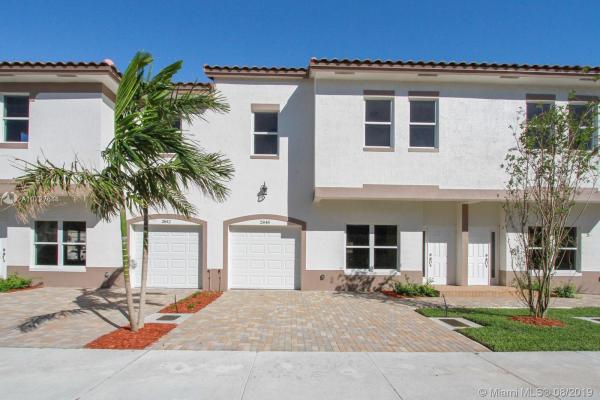 2834 SW 145th PL #2834, Unincorporated Dade County, Florida 33175, image 2