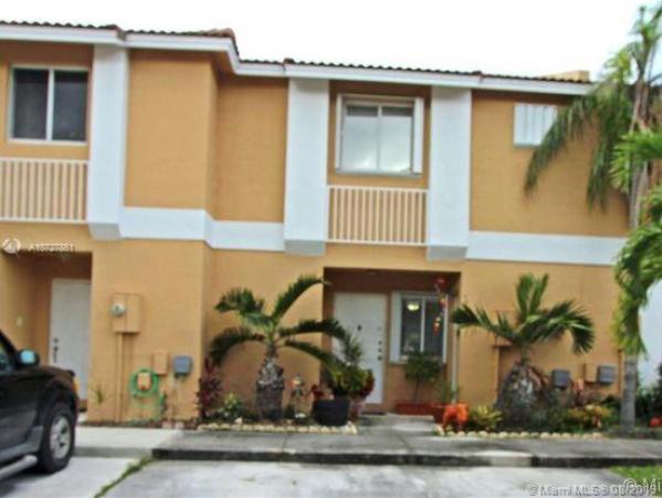 Weitzer Serena Lakes Townhomes, 17848 SW 141st Ct, Richmond West, Florida 33177, image 2