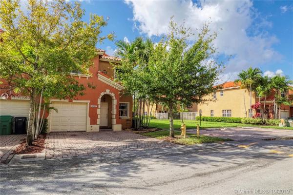 15230 SW 30th Ter, Unincorporated Dade County, Florida 33185, image 2