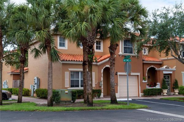 Villa Vizcaya, 8530 NW 140th St #1301, Miami Lakes, Florida 33016, image 2